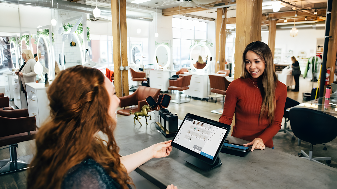 Point of sale system and cash register in Texas business